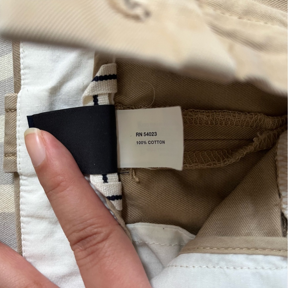 GAP Classic Khaki Pencil Skirt - Size 6 - Picture 7 of 12